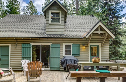 Sunnyside Cottage | Beautiful Cottage by the Lake in Sunnyside, Rated 9.8/10