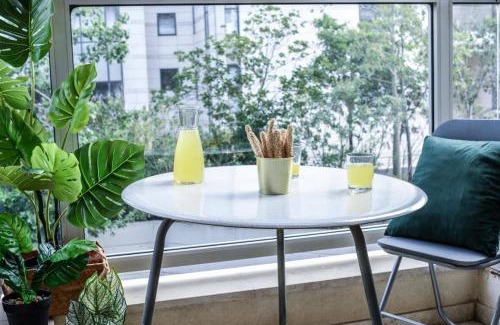 Tel Aviv City Center Apartment | Pet-Friendly 1BR Apartment with Balcony in TLV's Heart