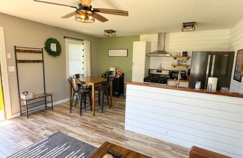 Spearfish Apartment | Stylish 1BR Downtown Apartment | Guest Rated: 9.8/10
