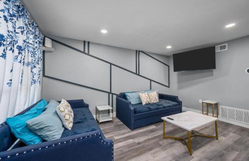 Houston Heights Apartment | Cozy 1BR Heights Apartment with Pool & Pet-Friendly Options