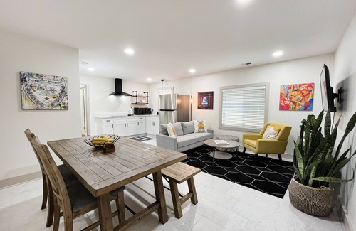 Donelson House | Convenient 1BR Retreat near Airport & Music City - Rated 9.8