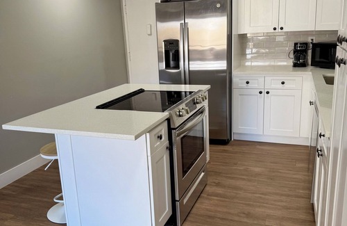 Hale Condo | Charming 1BR Retreat in Denver