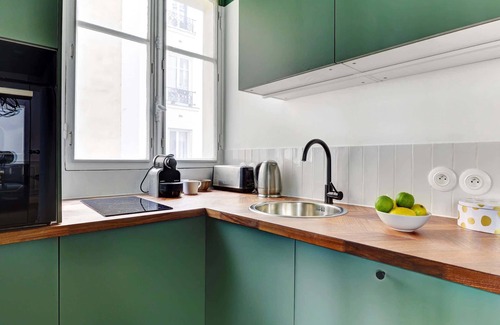 Grenelle Apartment | Charming 1BR - Steps from Eiffel Tower & Seine