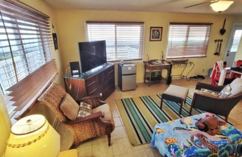 Kona Gardens Estates Cottage | Charming 2 bdr cottage in Ocean View - 30 min to Black Sands Beach 45 to Volcano