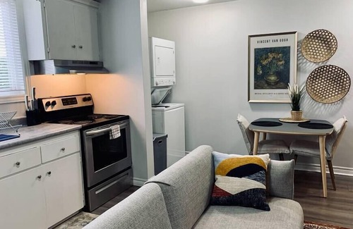 North End Apartment | Pet-Friendly 2-Bdrm Apartment with Balcony & Breakfast