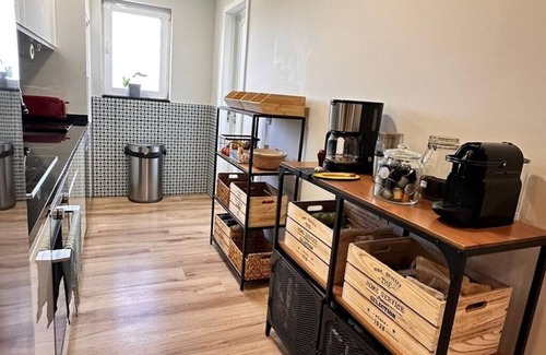Mafamude Apartment | Charming 2-bedroom apartment with WiFi, AC in peaceful Vila Nova de Gaia