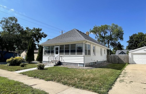 Northrup House | Pet-Friendly 2 Bed Home with Fenced Yard - Rated 9.2/10