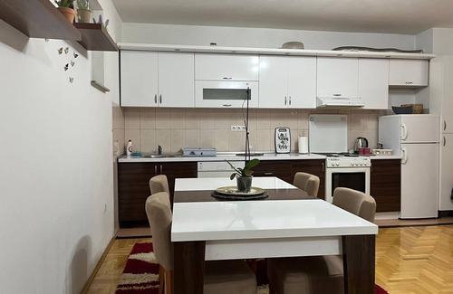 Novi Grad Sarajevo Apartment | Cozy 2-Bed Apartment in Sarajevo with Pet-Friendly Amenities