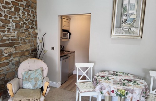 Donegal House | Family-Friendly 2-Bed Apartment in Donegal Town Centre