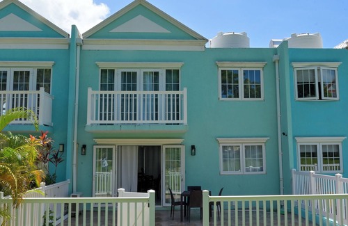 Orange Bay House | Charming 2-bedroom beach house with WiFi, AC in beautiful Negril