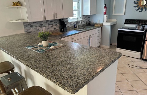 Northeast Virginia Beach Apartment | Charming 2-bedroom apartment in fabulous Virginia Beach with WiFi, AC