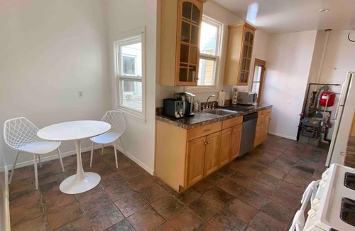 Cow Hollow House | Charming 2 bedroom flat in Cow Hollow in San Francisco Ca