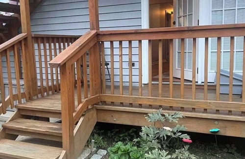 Tarrytown Apartment | Charming 2-bedroom apartment with AC, WiFi in lovely Tarrytown