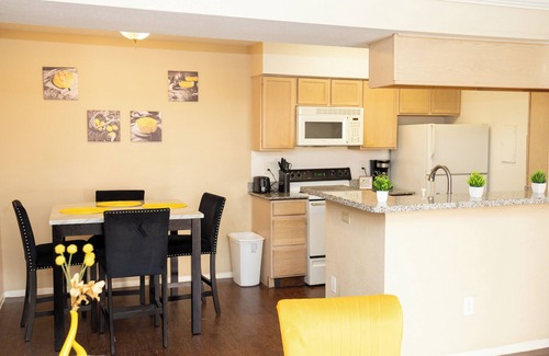 Astrodome Apartment | Charming 2-bedroom apartment with fitness room, WiFi in marvelous Houston