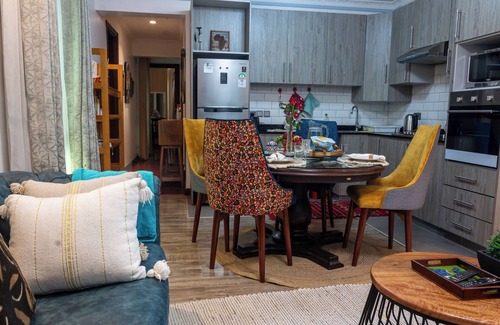 Nairobi Cottage | Charming 2-bedroom cottage in Karen with WiFi , garden, free parking, game