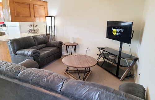 Idabel Apartment | Guest Rated: 9.8 Ocean View Duplex Cottage with Kitchen