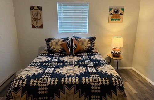 Navajo Dam House | Charming 2-bedroom house in Navajo Dam with AC