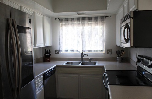 Dobson Ranch House | Charming 2-bedroom home by the water with WiFi, fitness room in brilliant Mesa
