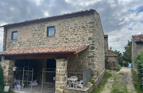Rufina House | Charming 2-bedroom house in fabulous Falgano with AC, WiFi