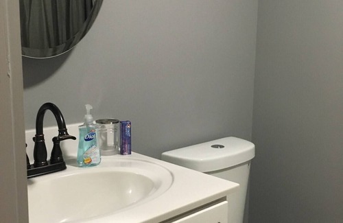 Calhoun Apartment | Charming 2-bedroom loft apartment with AC, WiFi in fabulous Downtown Calhoun