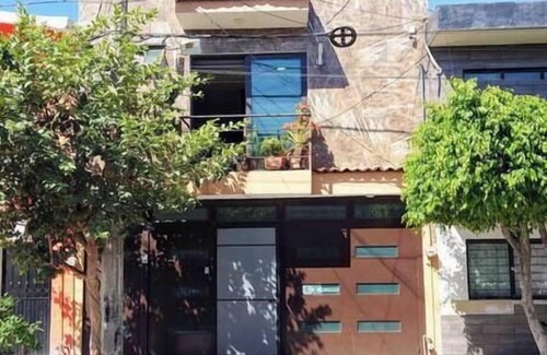 Guadalajara Municipality House | Cozy Casa Cultural: 2 BDRM with Spa in Prados Del Nilo
