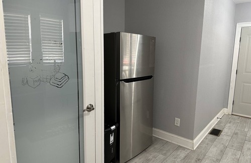Oak Cliff House | Elegant 2-Bedroom Townhome with AC & WiFi Near Downtown Dallas