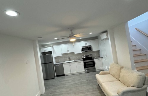 East Quogue Apartment | Charming 2-bedroom apartment with AC, WiFi in delightful East Quogue