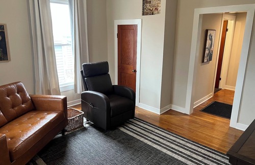 New Franklin House | Charming 2-bedroom bungalow. Just 750 feet from the Katy Trail!