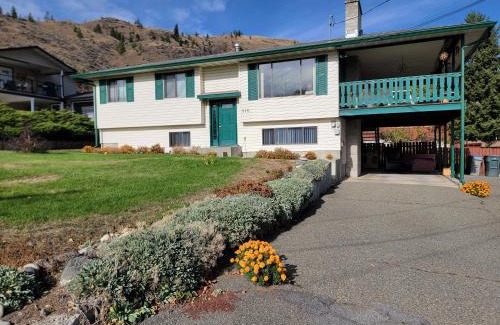 Kamloops Apartment | Cozy 2-Bedroom Basement with Breakfast & Rec Room