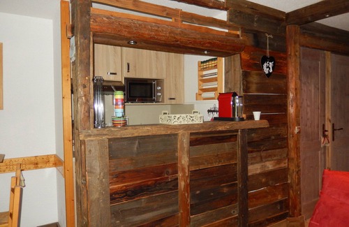 Courchevel Apartment | Inviting 2 Rooms with Pool in Courchevel 1550 - Rated 9.4