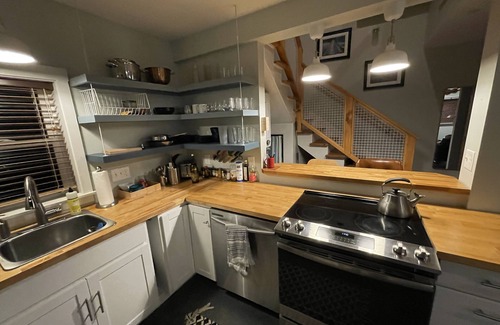 Oakdale Cottage | Inviting 2-Story Cottage with Hot Tub Near Downtown