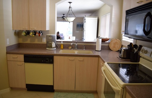 The Villages House | Inviting 2B/2B Villa near Spanish Springs Town Square