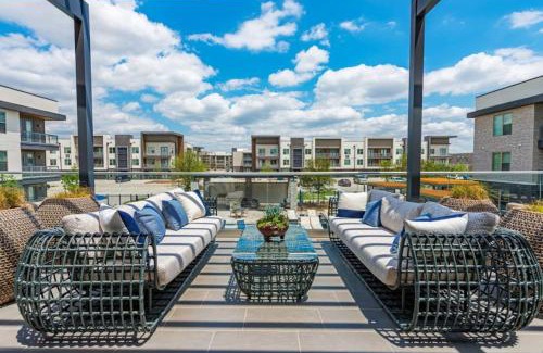 Fort Worth Apartment | Charming 2BD 2BA with Beautiful Pool in