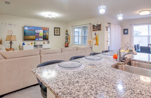 Haines City House | Charming 2BR/1BA SHARED Home in Haines City w/FirePit