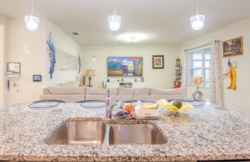 Haines City House | Charming 2BR/1BA SHARED Home in Haines City w/FirePit