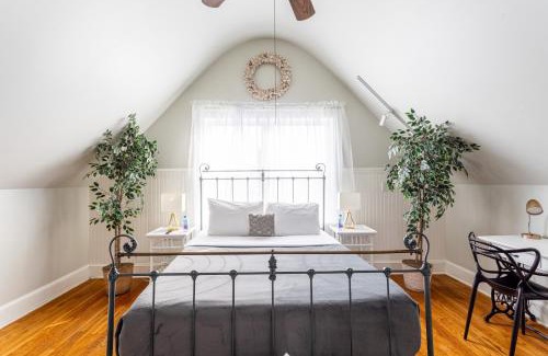 West End - West Side Apartment | Inviting Classic Getaway: 2bd with Free Parking