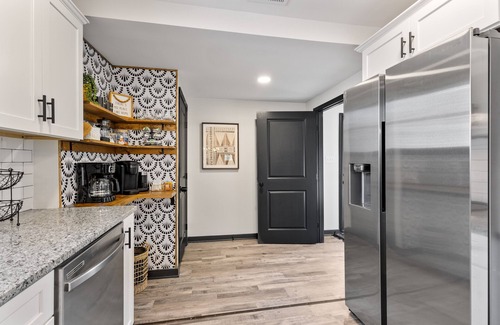 Mosby House | Pet-Friendly 2BR Home with Outdoor Dining & Fenced Yard