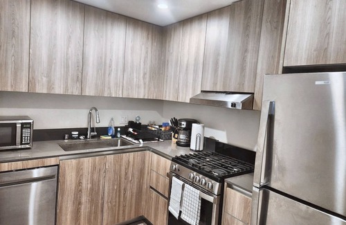 Pico-Union House | Charming 2BR Suites in beautiful Los Angeles