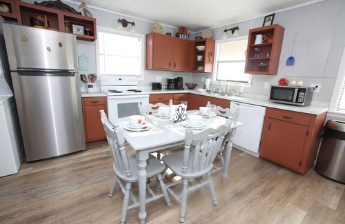 Surfside Beach House | Stunning Beach View Retreat with Pool & Guest Rated 9.8