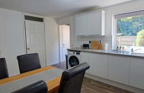 Peterborough House | Charming 3 bed near A1 and central Peterborough