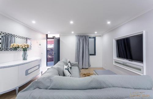 Santa Maria Maior House | Pet-Friendly 3-Bed House in Funchal with Perfect Reviews
