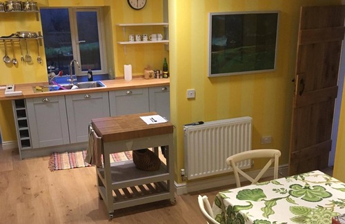 Abergele House | Inviting 3-Bed House in Abergele, Wales - Guest Rated 10/10
