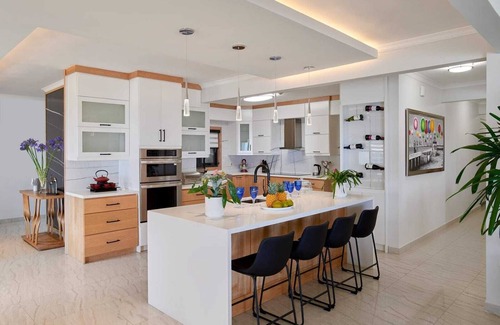 Ocho Rios House | Charming 3-bedroom estate with WiFi, fitness room in tranquil Saint Ann's Bay