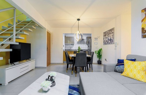 Villa Mella Condo | Charming 3-bedroom Penthouse with WiFi and AC in Santo Domingo