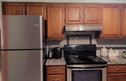 McKownville Apartment | Charming 3-bedroom apartment with WiFi and AC in serene Albany