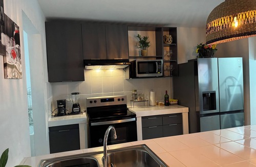 Puerto Barillas House | Charming 3-bedroom house with AC, WiFi in lovely San Miguel