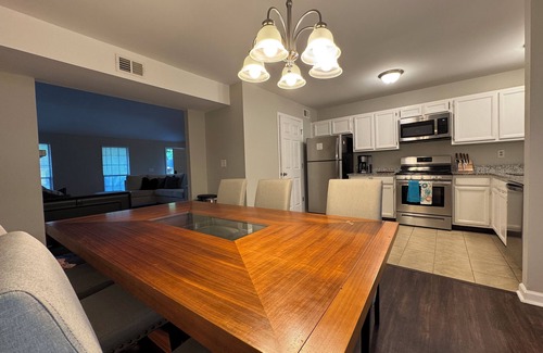 North Charleston House | Charming 3-bedroom house with AC, WiFi in beautiful Charleston