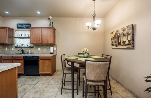 Las Cruces House | Charming 3-bedroom house in marvelous Las Cruces - Everything you need is here.