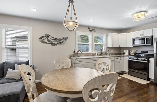 Ocean Gate House | Stylish 3-Bedroom Ocean Gate Home: Walk to the Beach