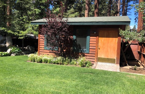 Lower Kingsbury House | Charming 3-bedroom house in Stateline